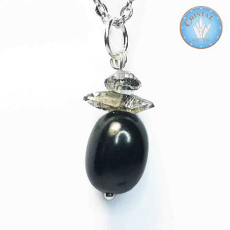 Pendente de shungite, pedra natural polida da Rússia e diamantes Herkimer em pedra bruta.