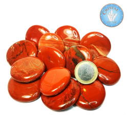 Seixo de Jaspe Vermelho, pedra natural plana e polida em tons de vermelho a vermelho-tijolo.