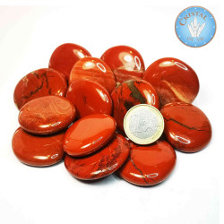 Seixo de Jaspe Vermelho, pedra natural plana e polida em tons de vermelho a vermelho-tijolo.