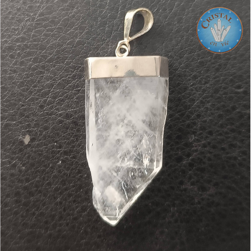 Pendentif - Cristal âme dit Faden Quartz - Quartz âme lamellaire - Pierre brute naturelle de Skardu, au Pakistan.