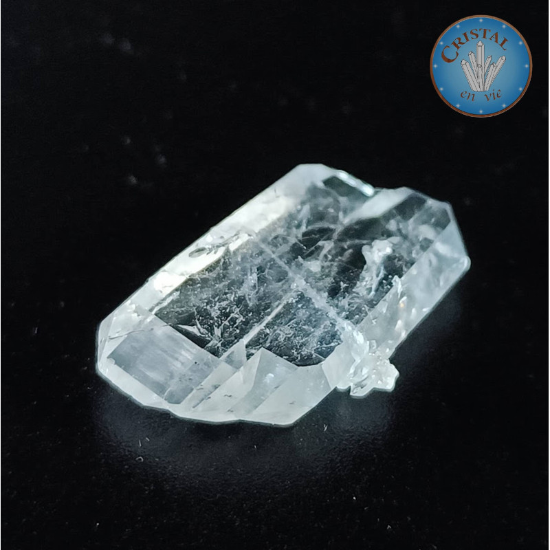 Cristal Alma - Cuarzo Faden - Cuarzo laminar - cristal-en-vie.com