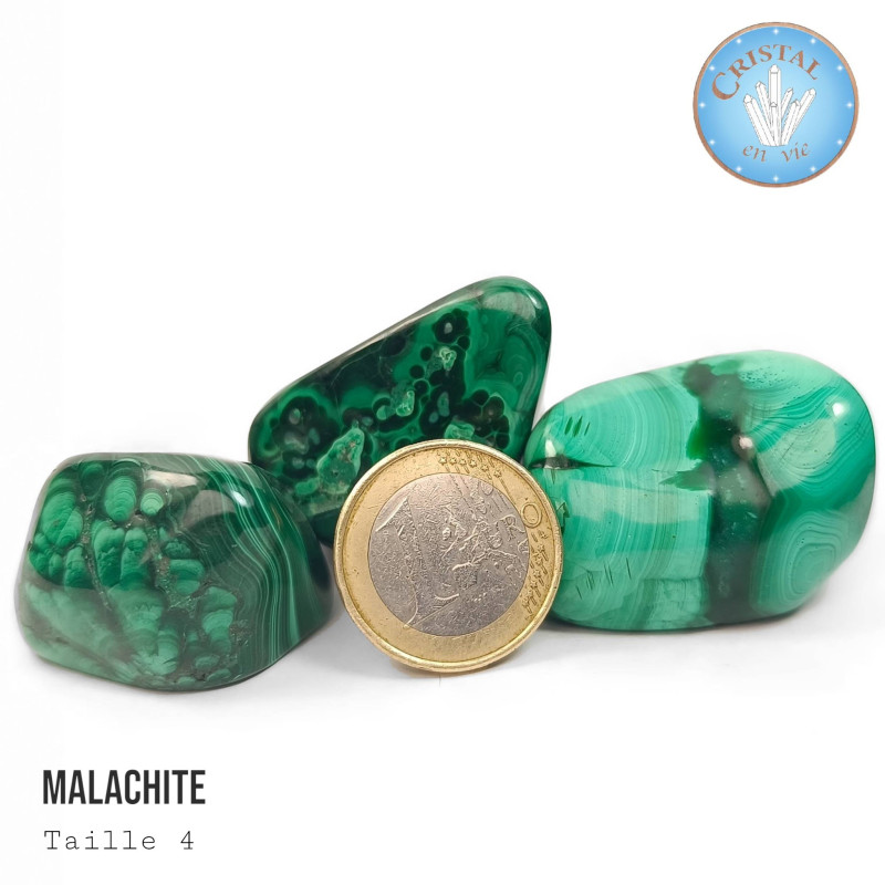 Malaquita do Congo, pedra natural, cor verde, em forma de pedra rolada. Tamanho 4