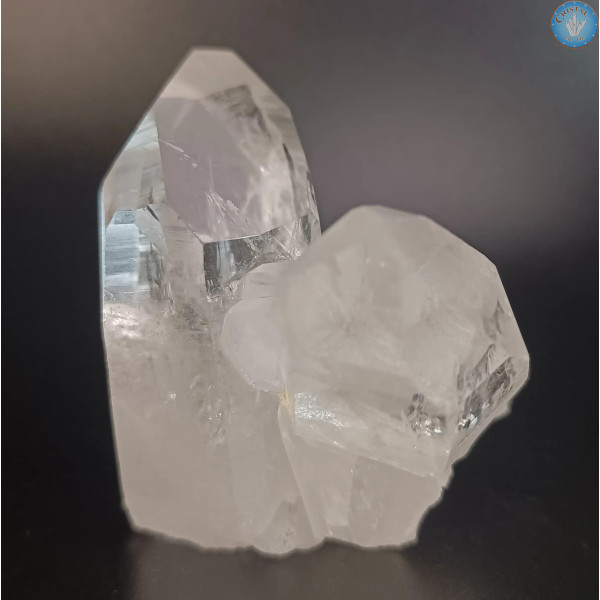 Crisraux et Minéraux de tous les continents. PIerres Naturelles du monde : sur notre boutique  CRISTAL EN VIE