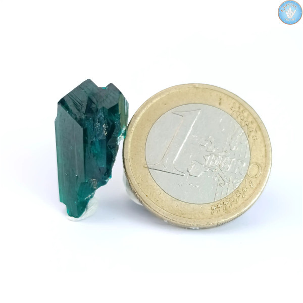 Winkel: Dioptase Punt: Eigenschappen, Gebruik en Deugden van deze Zeldzame Steen.
