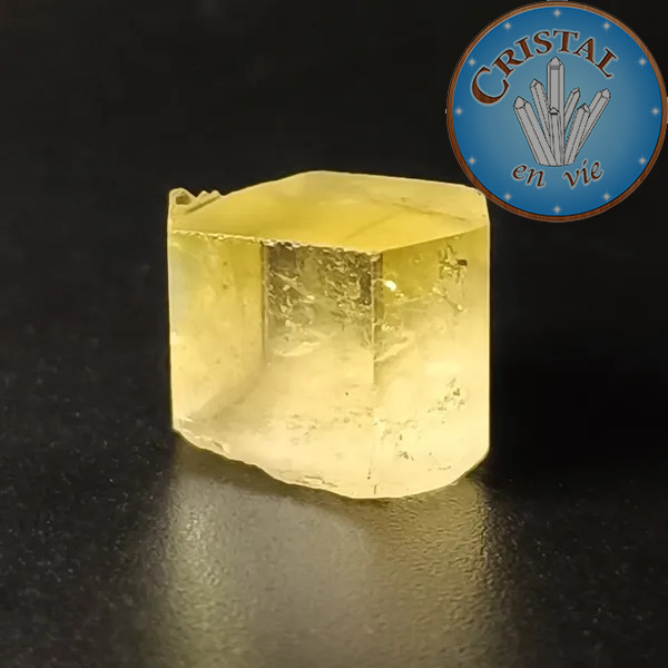 Heliodor Yellow Beryl No. 5, natural stone - cristal-en-vie.com