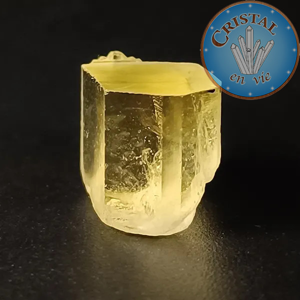 Heliodor Yellow Beryl No. 5, natural stone - cristal-en-vie.com