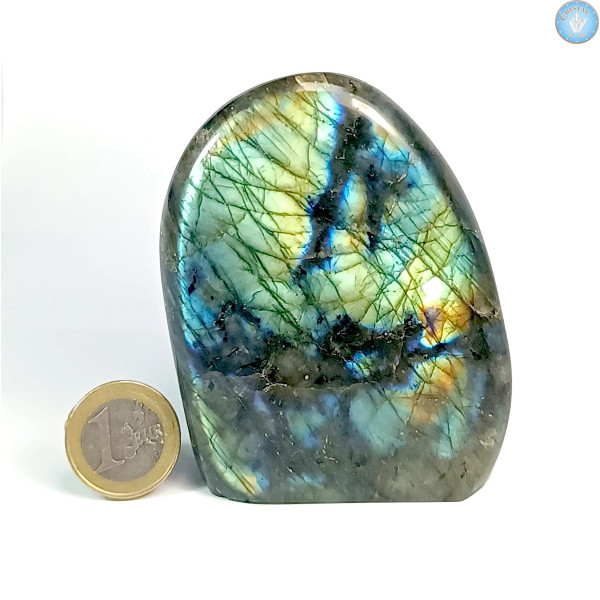 Labradorite Block, Polished Stone from Madagascar - Cristal-en-vie.com