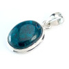 Pendentif en Chrysocolle, pierre naturelle de couleur vert avec des nuances de bleu, sertie et bélière en argent 925.
