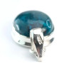 Pendente crisocola, pedra natural verde com tons de azul, engastada em prata de lei 925.