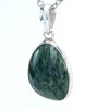 Pingente Serafinita (Clinochlore), pedra natural engastada em prata, cor verde n1