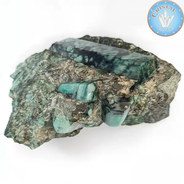 Blocco di smeraldi su una ganga grezza di scisto nero con mica. Pezzo unico. n°1. Pietra da collezione proveniente dal Brasile.