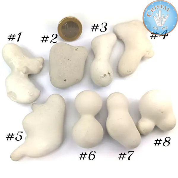 8 Feeënstenen (Meniliet-opaal, Fairy Stone). Witte en beige stenen met afgeronde vormen. Maat 1: 3 cm tot 6 cm.