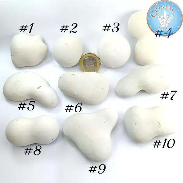 10 Feeënstenen (Meniliet-opaal, Fairy stone). Witte en beige steen met afgeronde vormen. Maat 3: van 3,4 cm tot 6 cm.