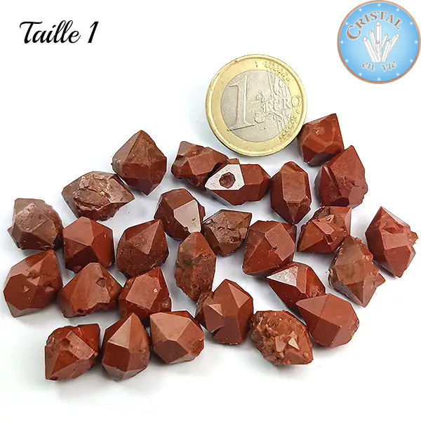 T1 - Hämatitquarz Sankt Jakob von Compostela. Rohes rotes Quarz aus Spanien.