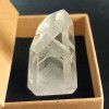 Pointe de Quartz Fantôme. Pierre naturelle incolore et pièce unique du Brésil, dans sa boîte. n°3