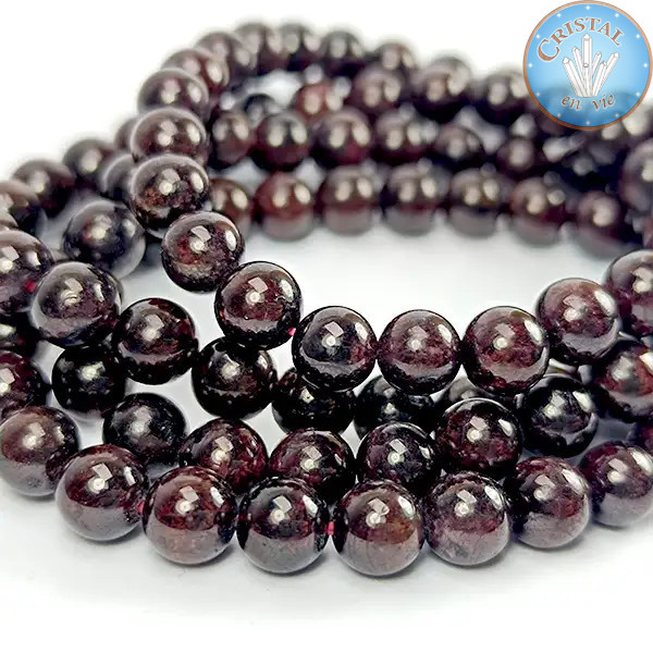 Garnet bracelets, natural stone beads of 7 mm, red-brown color.