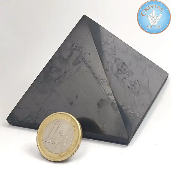 Pirámide de shungita pulida 7 cm – piedra natural de Rusia. Uso. 4